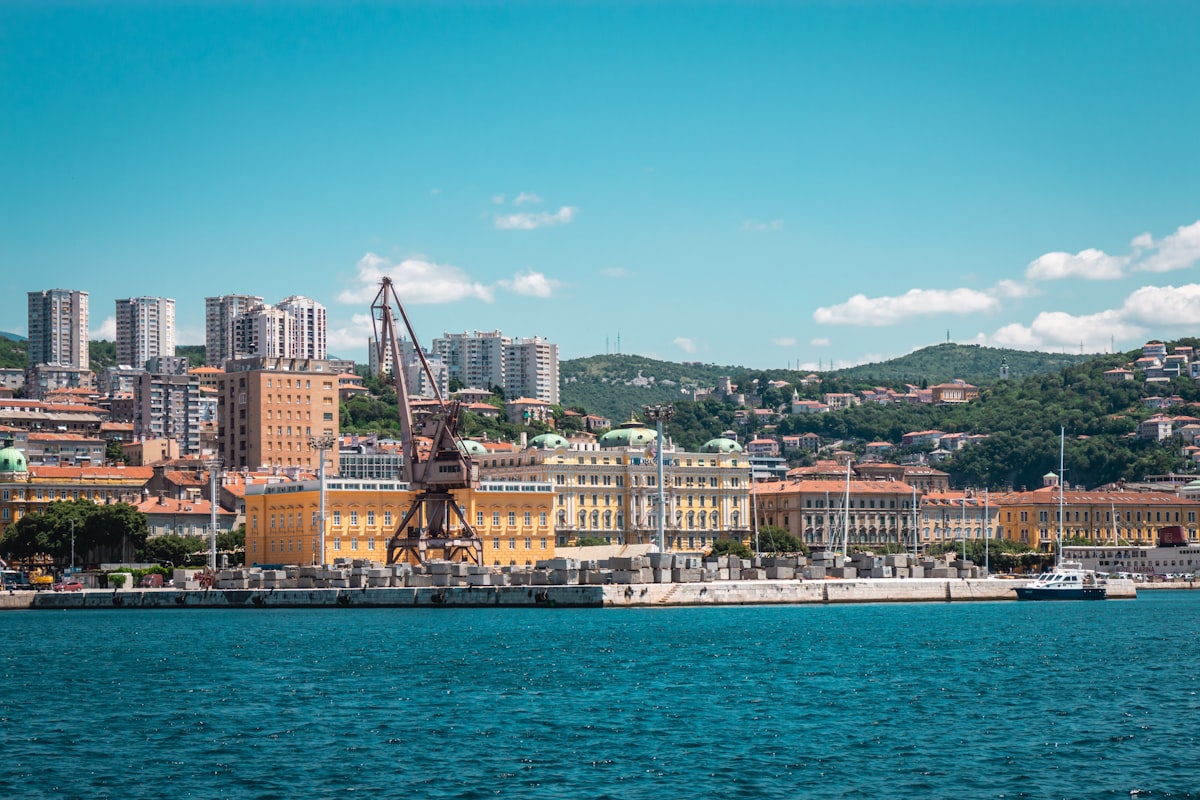 Transfer Zadar to Rijeka Airport — Taxi Zadar